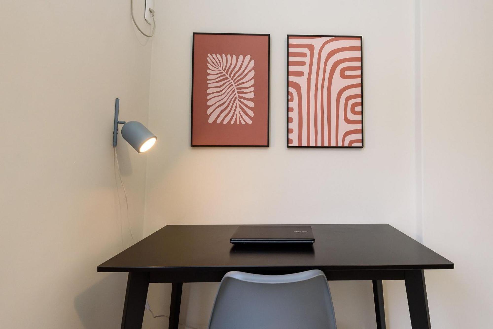 Estilo Carioca: 1qto A 200m Da |nsc 782/1005 Apartamento