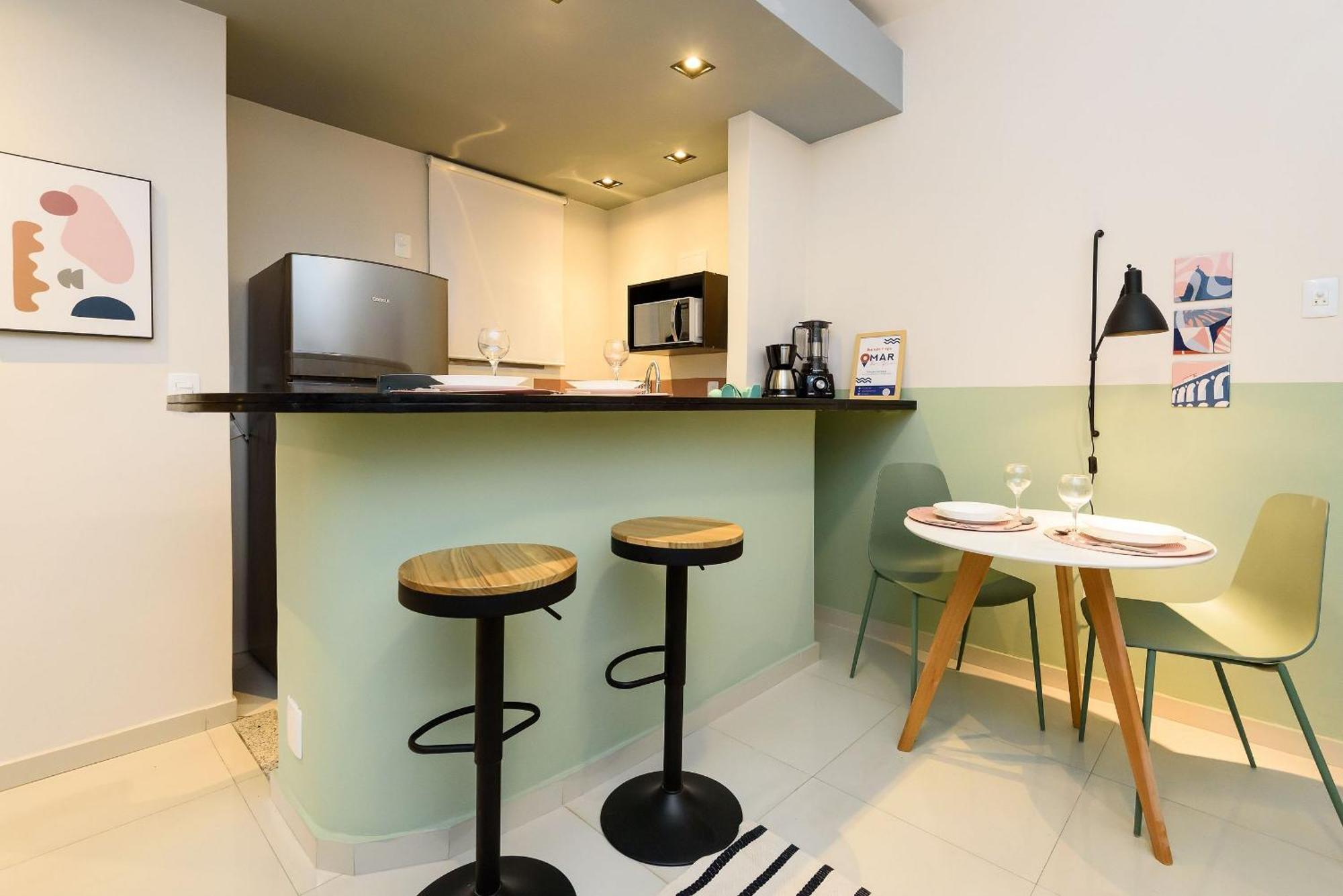 Estilo Carioca: 1qto A 200m Da |nsc 782/1005 Apartamento
